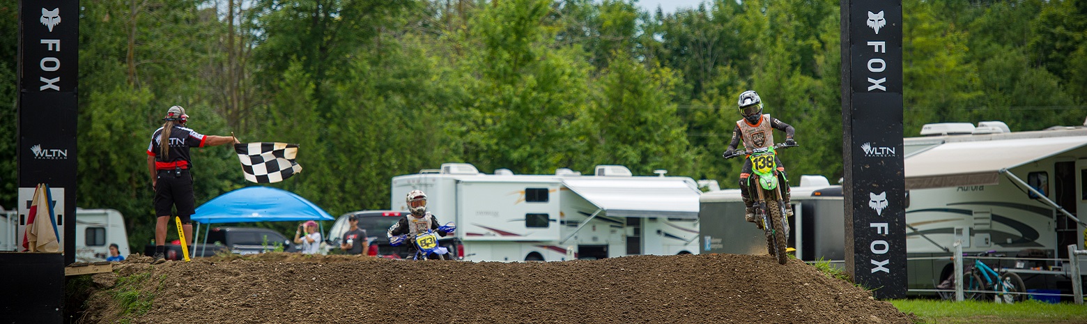 A picture of motocross racing at the Walton Raceway.